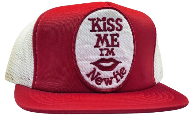 Original Vintage Kiss Me I'm Newfie